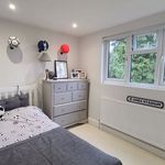 Rent 4 bedroom house in South East England