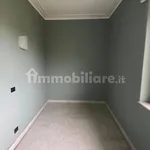 Rent 5 bedroom apartment of 187 m² in Gravina di Catania