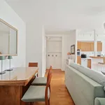 Appartement de 430 m² avec 1 chambre(s) en location à Paris