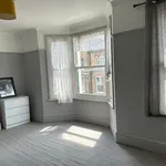 Rent 6 bedroom house in Gravesham