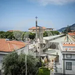 Rent 3 bedroom apartment of 70 m² in Ospedaletti