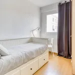 Rent 4 bedroom apartment in Valencia