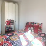 Appartement de 29 m² avec 2 chambre(s) en location à Paris