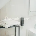 Rent 2 bedroom apartment of 30 m² in Naples