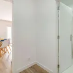 Rent 1 bedroom apartment in lisbon