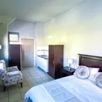 Rent 1 bedroom apartment in Johannesburg