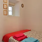 Rent 1 bedroom apartment in Lisbon