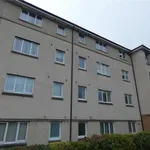 Rent 2 bedroom flat in Renfrewshire