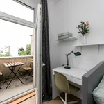 Rent 5 bedroom apartment in Berlin