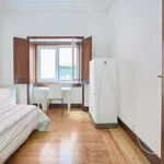 Rent a room in lisbon