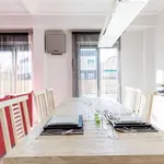 Rent 2 bedroom apartment of 83 m² in valencia