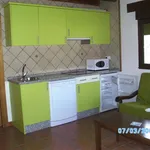 Alquilo 6 dormitorio casa de 50 m² en Asturias']