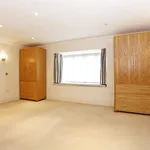 Rent 6 bedroom house in South East England