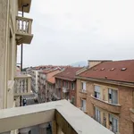 Rent a room of 70 m² in turin