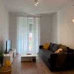 Rent 1 bedroom apartment of 80 m² in lisbon