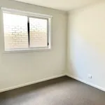 Rent 4 bedroom house in Thornhill Park