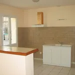 Rent 4 bedroom house of 90 m² in LIMOUX