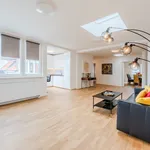 Rent 4 bedroom apartment of 130 m² in Berlin