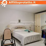 Rent 2 bedroom apartment of 80 m² in Formia