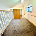 Rent 2 bedroom flat in Glasgow