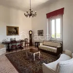 Rent 8 bedroom apartment of 200 m² in Firenze