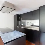 Rent 1 bedroom apartment of 90 m² in milano