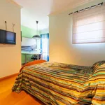 Rent a room in lisbon