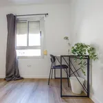 Rent 5 bedroom apartment in Valencia