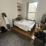 Rent 5 bedroom house in Wales