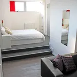 Rent 1 bedroom student apartment of 349 m² in Nottingham