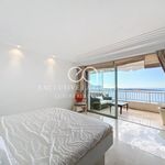 Rent 4 bedroom apartment of 128 m² in CANNES