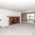 Rent 5 bedroom house in South East England