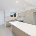 Rent 4 bedroom house in Port Macquarie