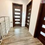 Rent 1 bedroom house of 396 m² in Káraný