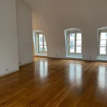 Rent 4 bedroom apartment of 144 m² in Paris 16ème