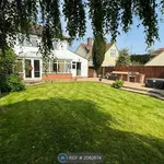 Rent 4 bedroom house in Borough of Spelthorne