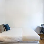 Rent a room of 90 m² in madrid