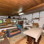 Rent 2 bedroom house of 176 m² in Almeirim