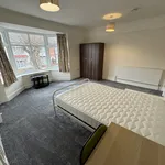 Rent 5 bedroom house in Leicester