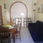 Appartamento arredato Casa santa