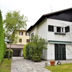 Rent 7 bedroom house of 350 m² in Vimercate