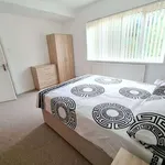 Rent 6 bedroom house in Borough of Spelthorne