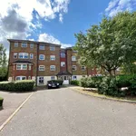 Rent 2 bedroom flat in Aldershot