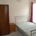 Rent 5 bedroom house in Exeter