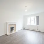 Rent 3 bedroom house in Hull