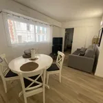 Appartement de 42 m² avec 3 chambre(s) en location à VAUX