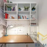 Rent 2 bedroom apartment of 66 m² in Praha