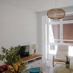 Alquilo 2 dormitorio apartamento de 65 m² en granada