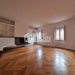 Maison de 196 m² avec 4 chambre(s) en location à Toulouse