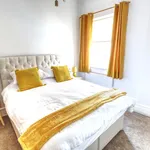 Rent 4 bedroom apartment of 98 m² in Felixstowe